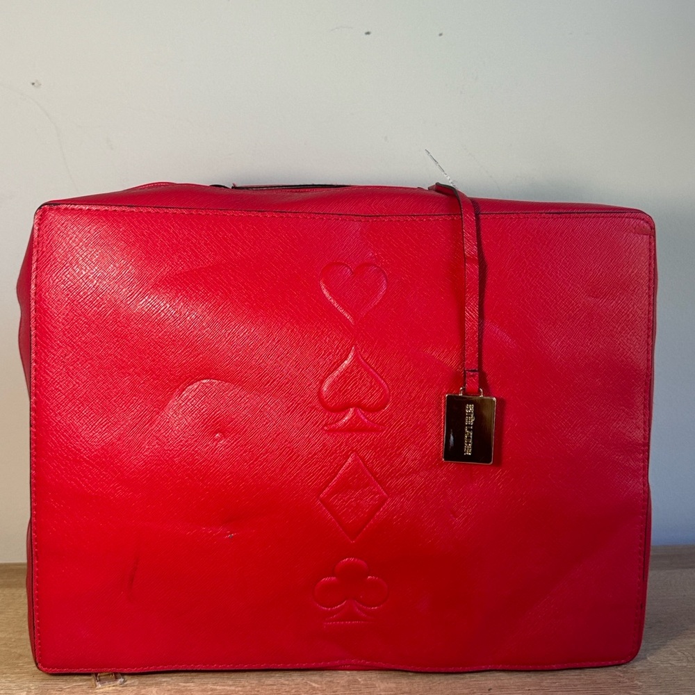 Elegant Red Women's Cosmetic Bag